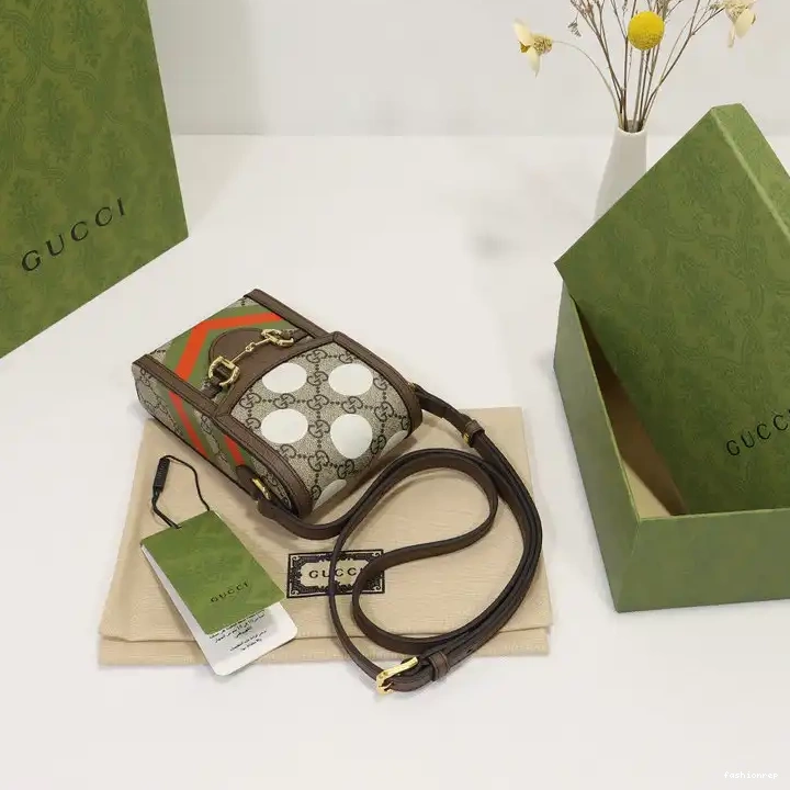 Fashionrep Bag 2112DJ0046 Gucci 0608